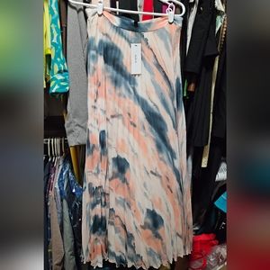 Pleated Skirt Size M